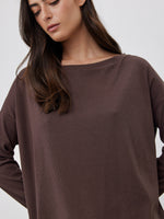 חולצת אוף-שולדר ריב חום כהה