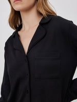 חולצה מכופתרת ריב שחור