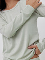 חולצה ארוכה פויינטל ירוק בהיר