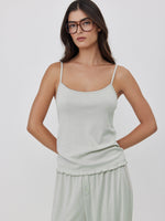 גופיית פויינטל ירוק בהיר